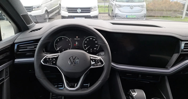 Volkswagen Touareg cena 479000 przebieg: 10, rok produkcji 2024 z Gościno małe 704
